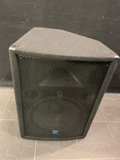 Yorkville Sound - YX15